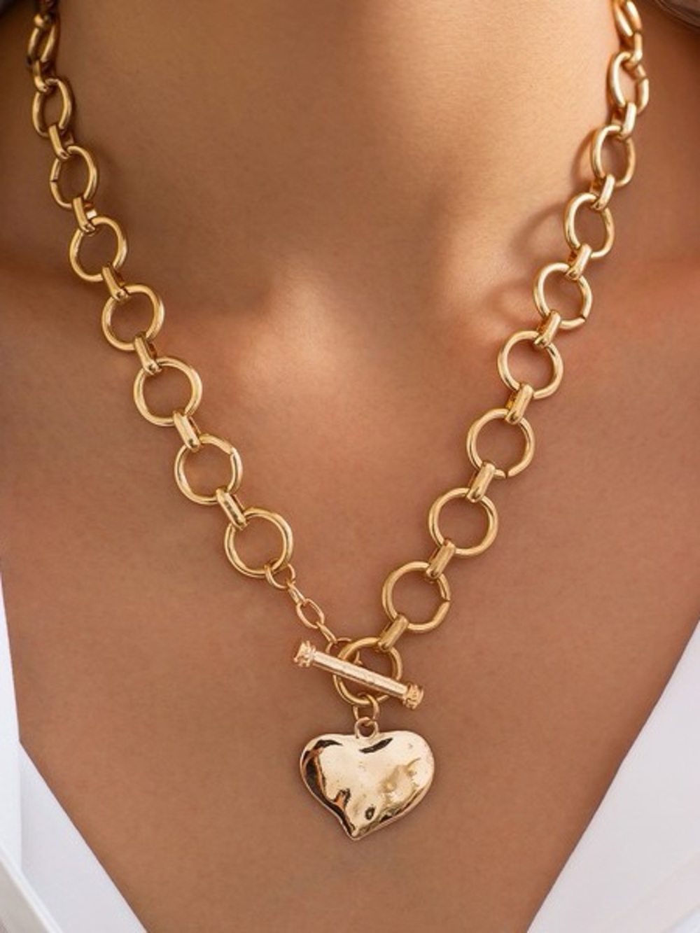 Gold Hammered Heart Toggle Chain Necklace - Women Fashion Jewelry